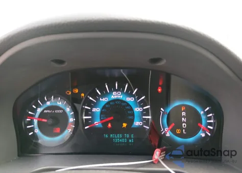 2012 Ford Fusion S z USA, uszkodzony, nr VIN 3FAHP0GA8CR123150